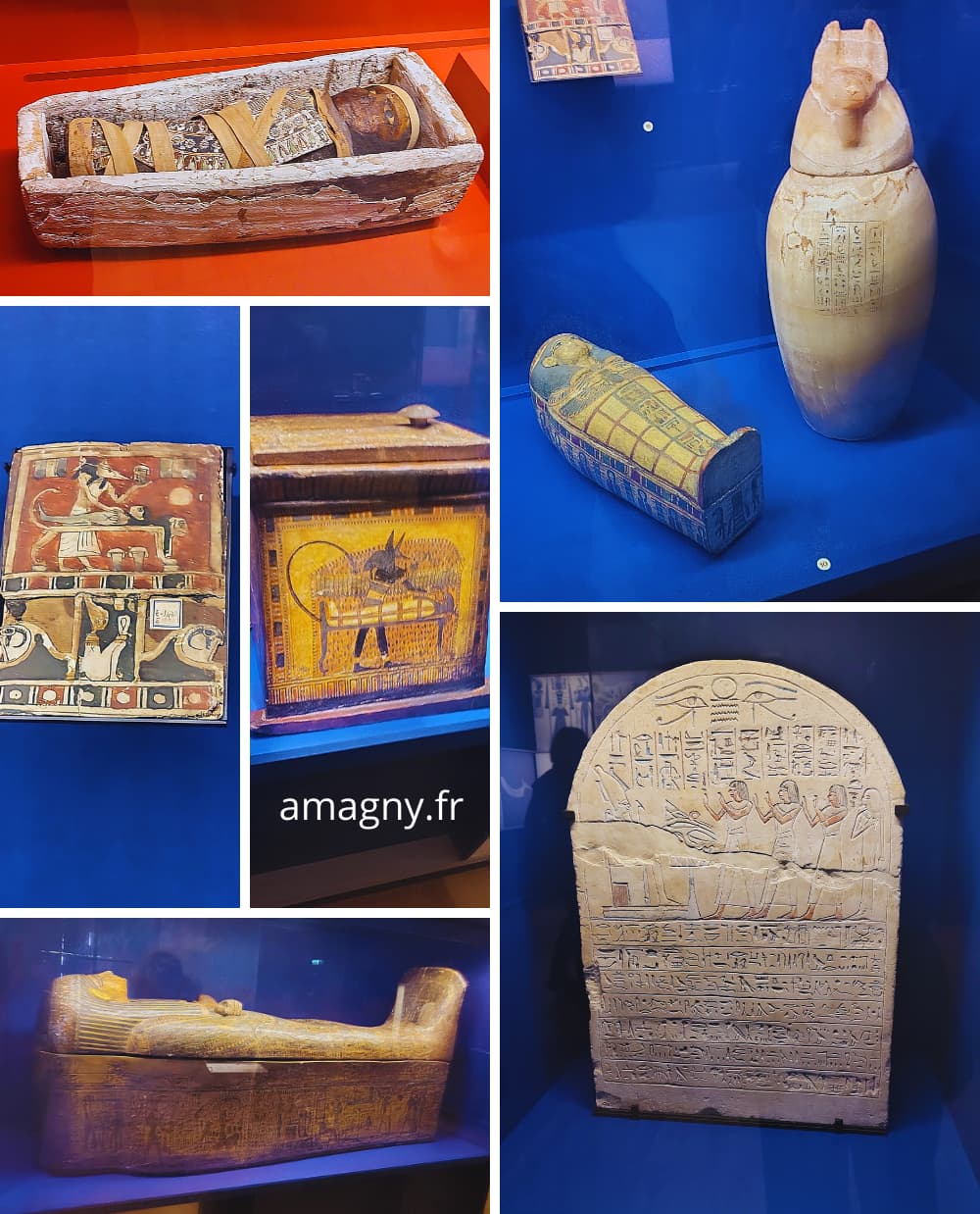 Montage d’artefacts égyptiens présentés à l’exposition Momies du Musée de l’Homme : sarcophages, momies, jarres canopes et stèle hiéroglyphique.